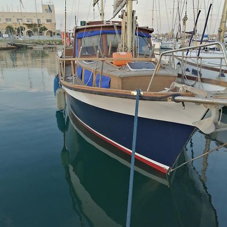 Antonella Home Μπρίντιζι Εξωτερικό φωτογραφία